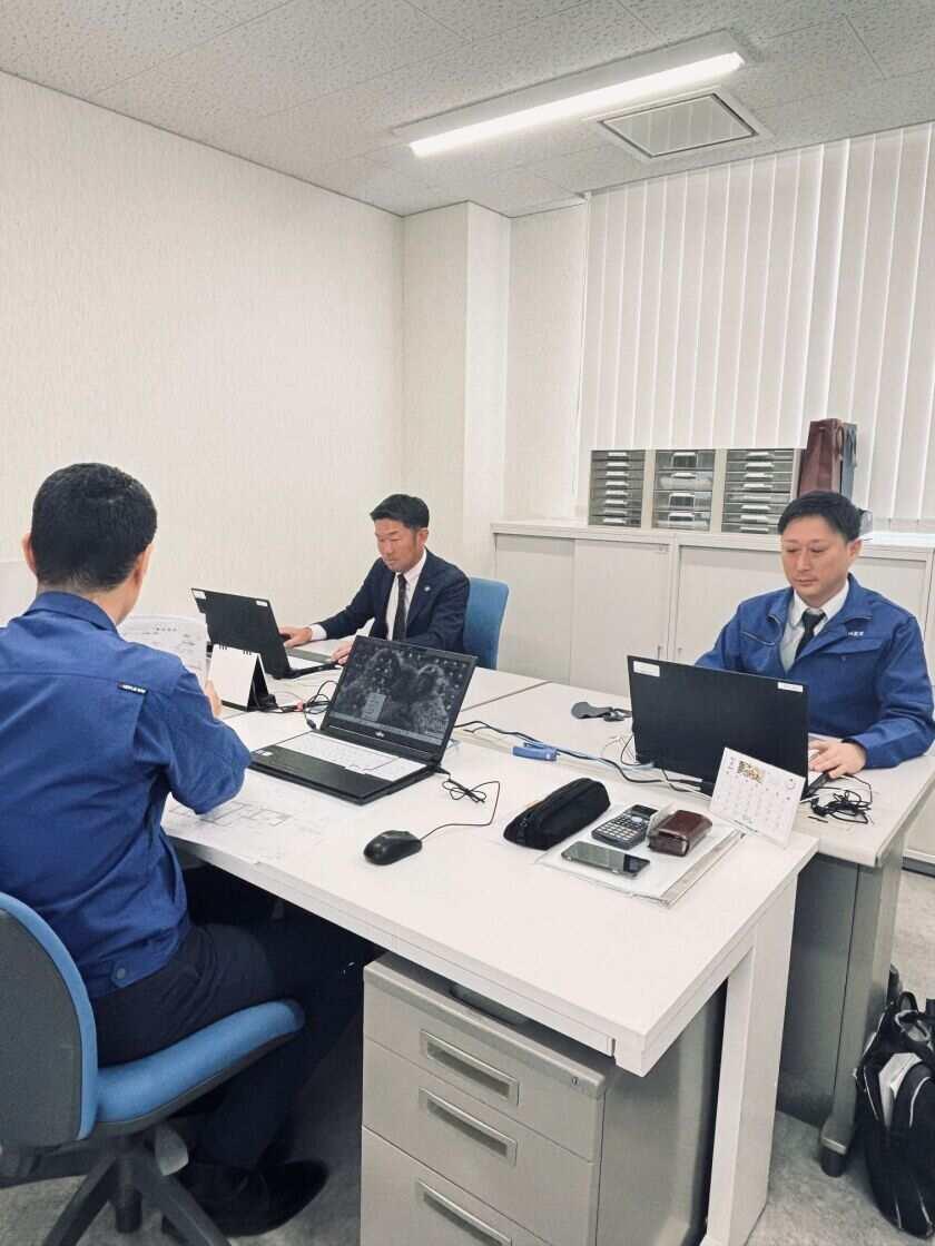 株式会社エネックス　の制服5