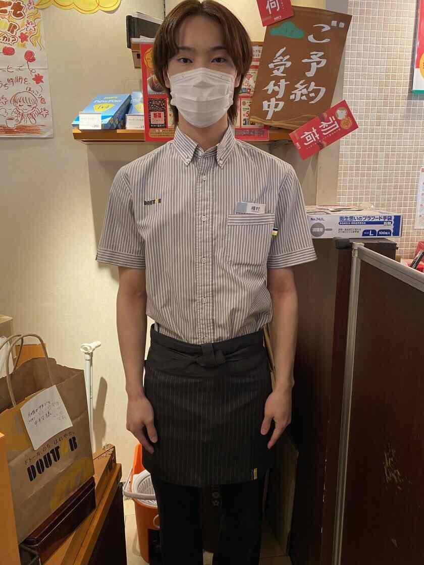 ドトール南柏店の制服1