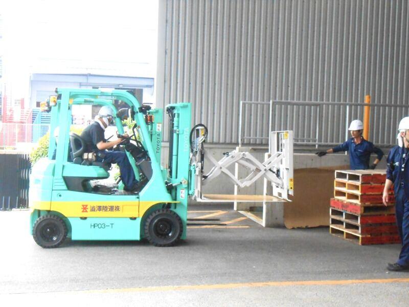 澁澤陸運株式会社 山口ターミナルの仕事画像1