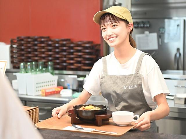 【バイトデビュー歓迎】フードコート内・韓国料理店スタッフ(フード・飲食、須坂市)のイメージ画像