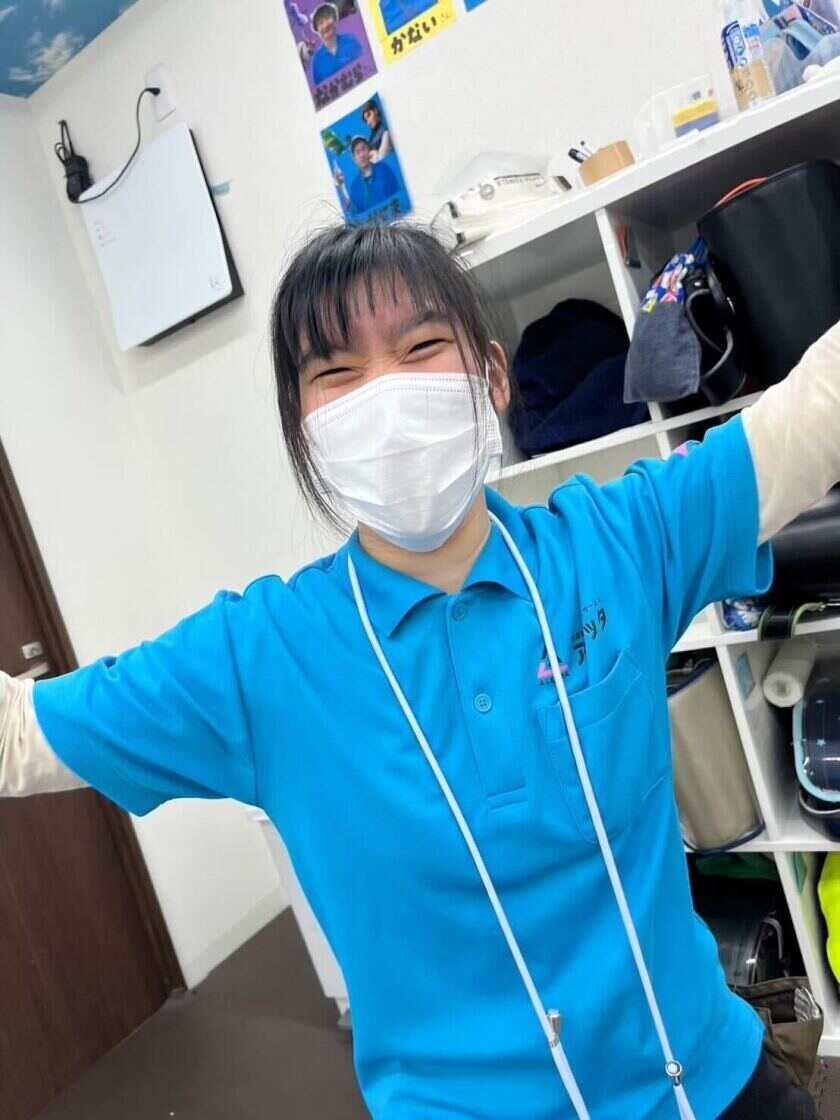 株式会社IR　アレッタ児童デイサービス井土ヶ谷の制服2