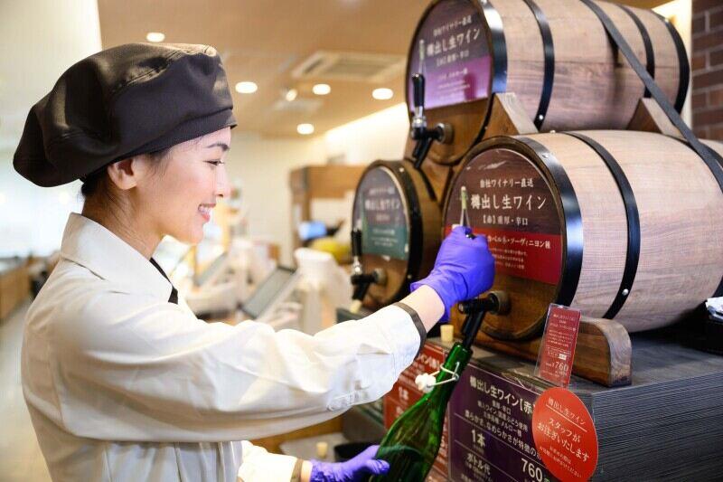 シャトレーゼいわき内郷店の仕事画像3