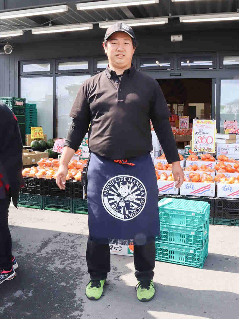 まつかつ市場本店（株式会社フレッシュライフ）の制服1