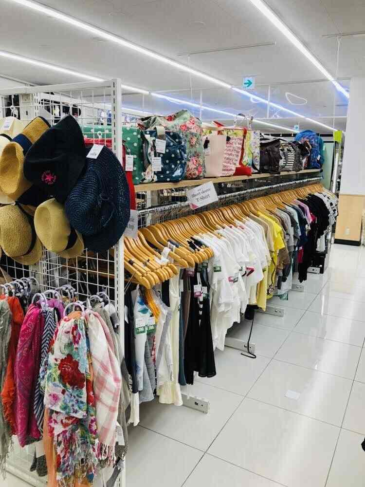 トレジャーハンター 南草津店の制服2