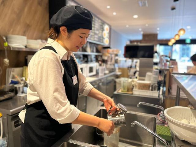 稼げる高時給｜「1人シフト」で集中できる。気分はカフェ店長！(販売、京都市中京区)のイメージ画像