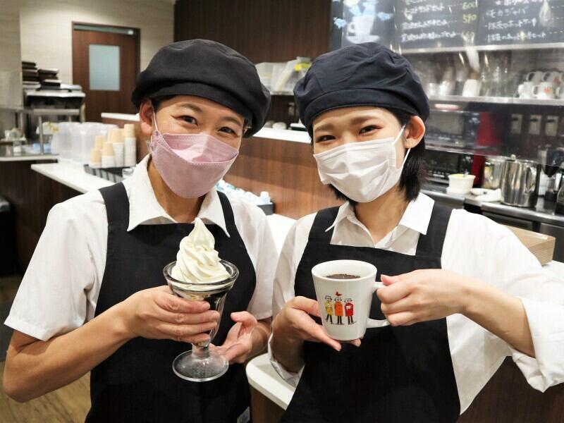 ホリーズカフェ エコールロゼ店の仕事画像3