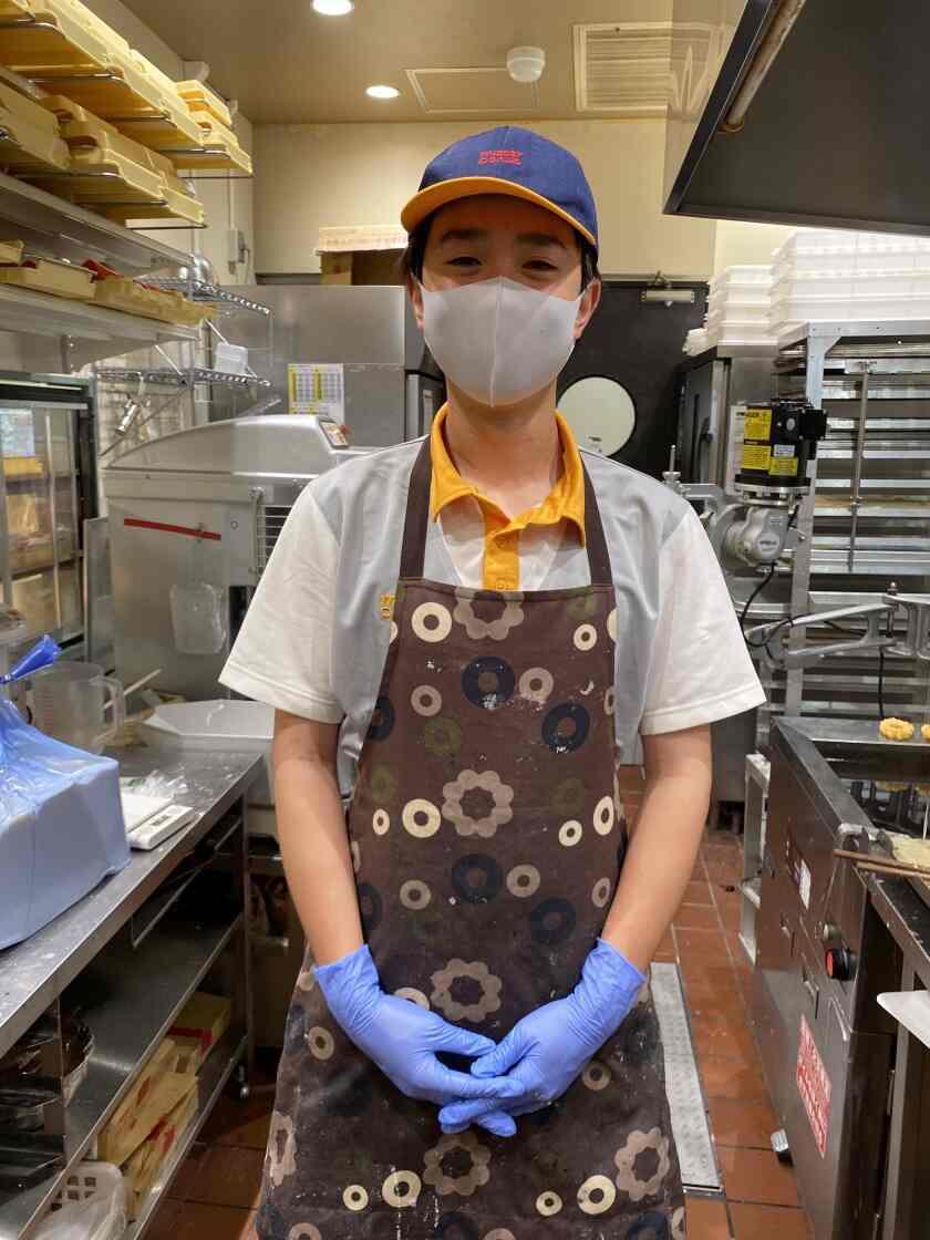 大和フーヅ株式会社 ミスタードーナツ　上尾モンシェリーショップの制服1