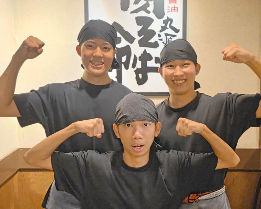イフスコダイニング株式会社　丸源ラーメン　彦根店の制服1