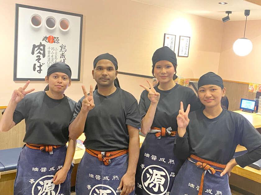 イフスコダイニング株式会社　丸源ラーメン　岩倉店の制服1