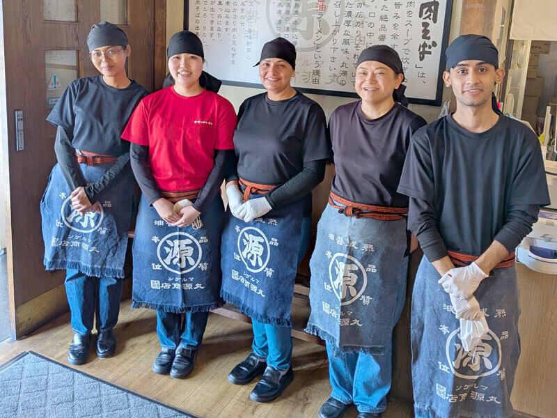 イフスコダイニング株式会社　丸源ラーメン　岩倉店の制服2