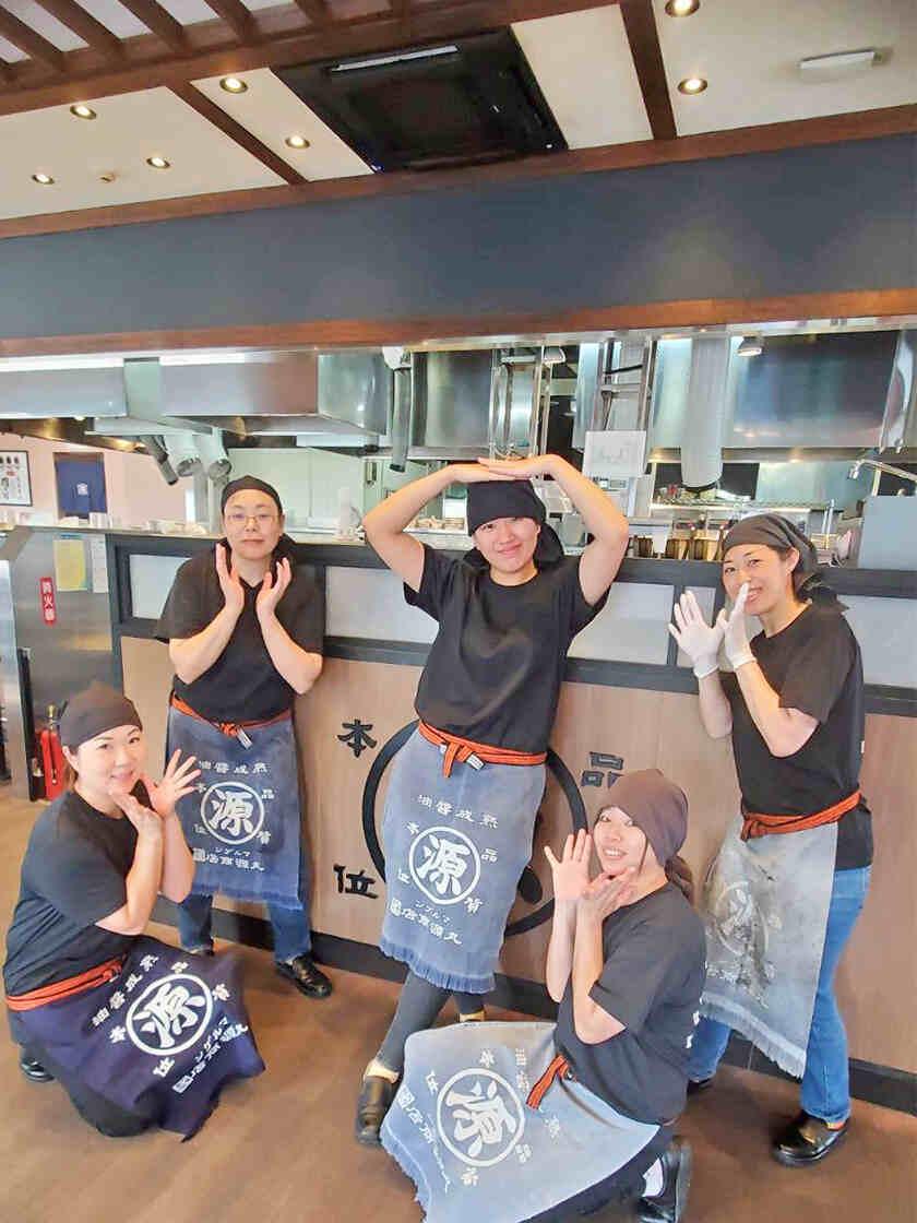 イフスコダイニング株式会社　丸源ラーメン　当知店の制服1