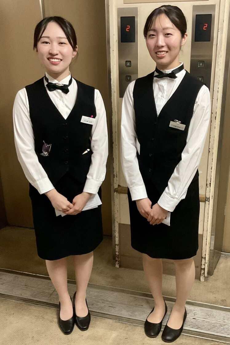 ホテルグランドティアラ南名古屋の制服3