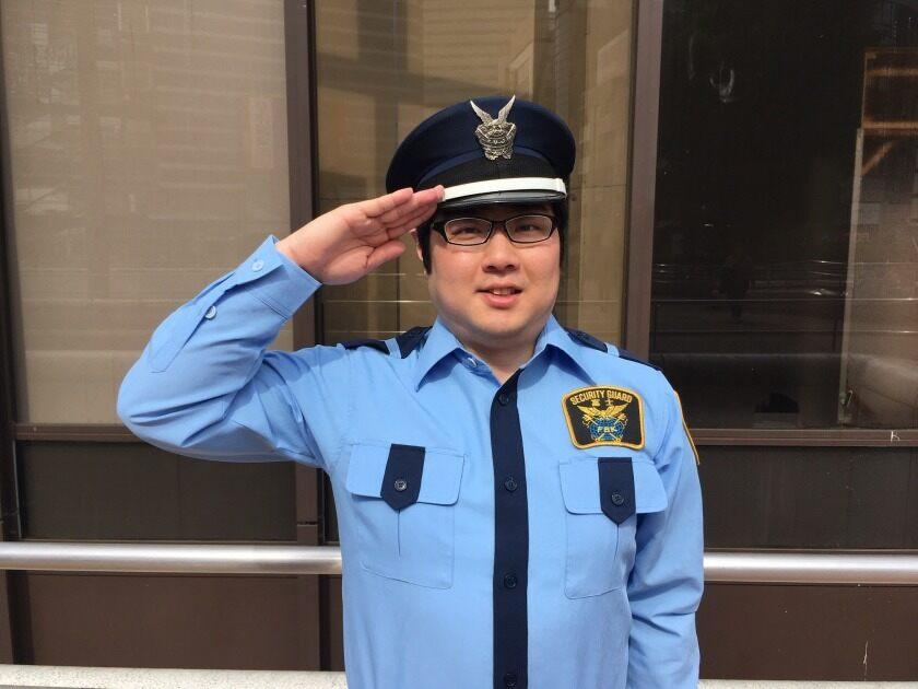 富士防災警備株式会社　第一営業所の制服3