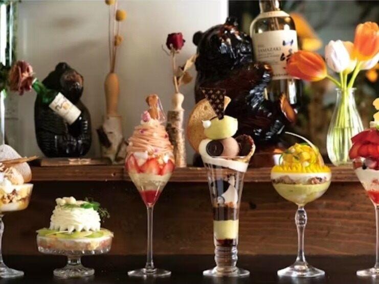 夜パフェ専門店 ななかま堂の制服3