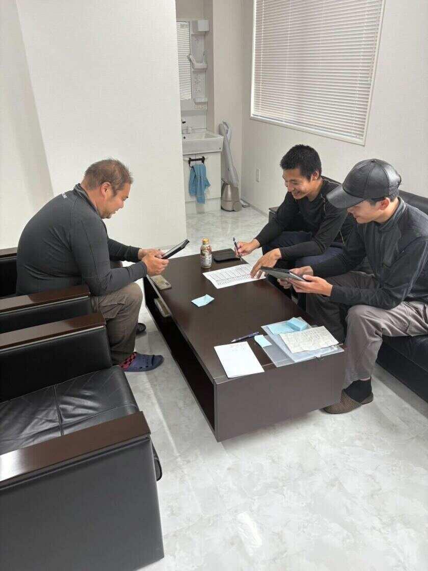 株式会社エコラインの制服3