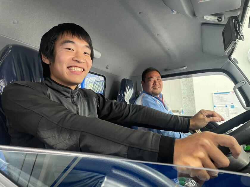 株式会社エコラインの制服3