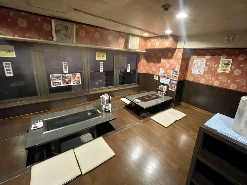 喃風 三宮店の制服5