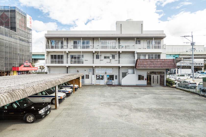 日本観光交通株式会社の制服1