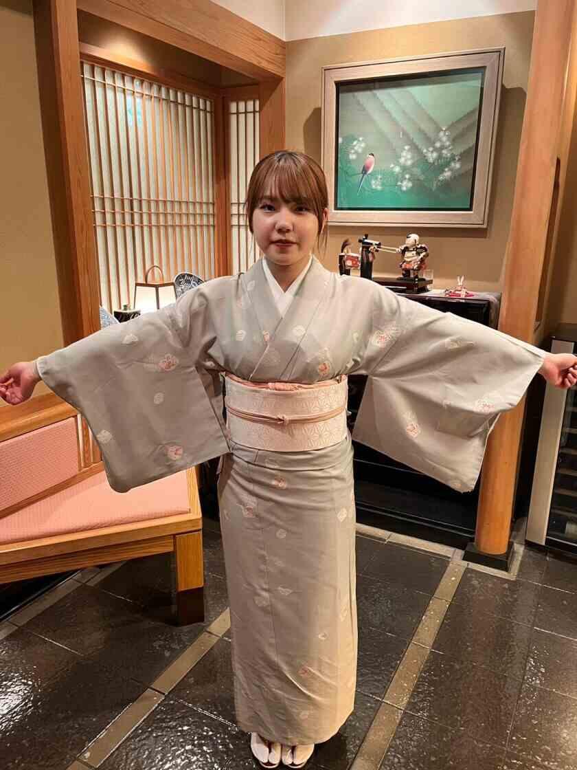 日本料理花はんの制服1