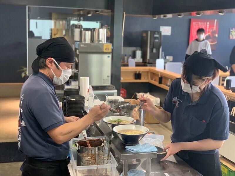 らーめん屋 鳳凛　原田店の仕事画像3