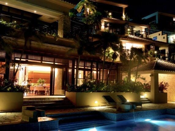 寮費/水道/光熱費無料♪交通費の支給あり♪沖縄リゾートバイトの制服4