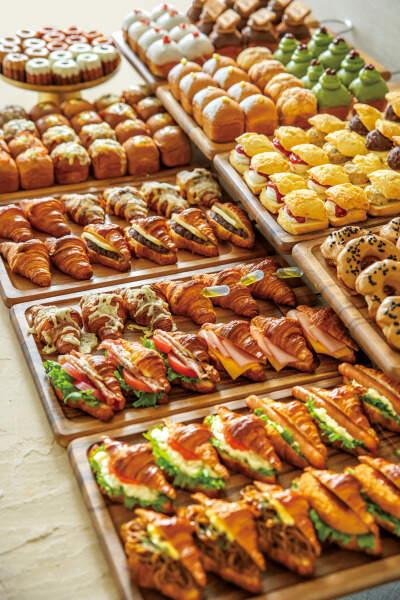 ベーカリーカフェ　C　なんばシティ店の仕事画像2