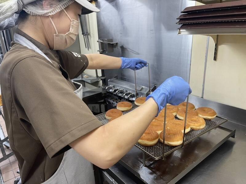 ミスタードーナツ伊勢崎宮子店の仕事画像2