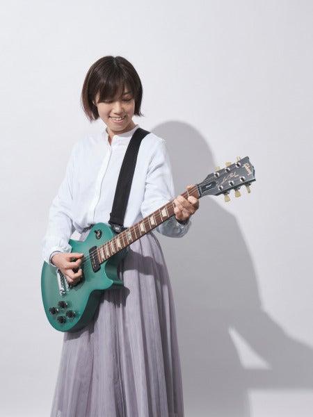 株式会社Magical【天満橋駅から徒歩3分のデザイン会社】の制服2