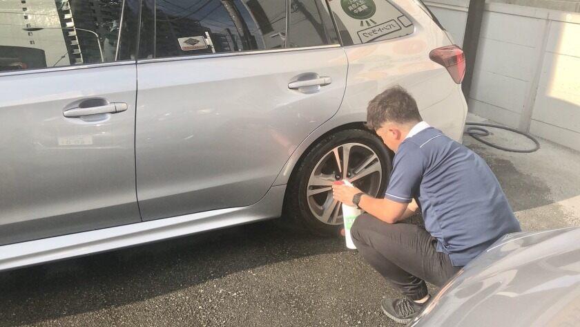 オリックスレンタカー　小田原駅東口店店の制服4