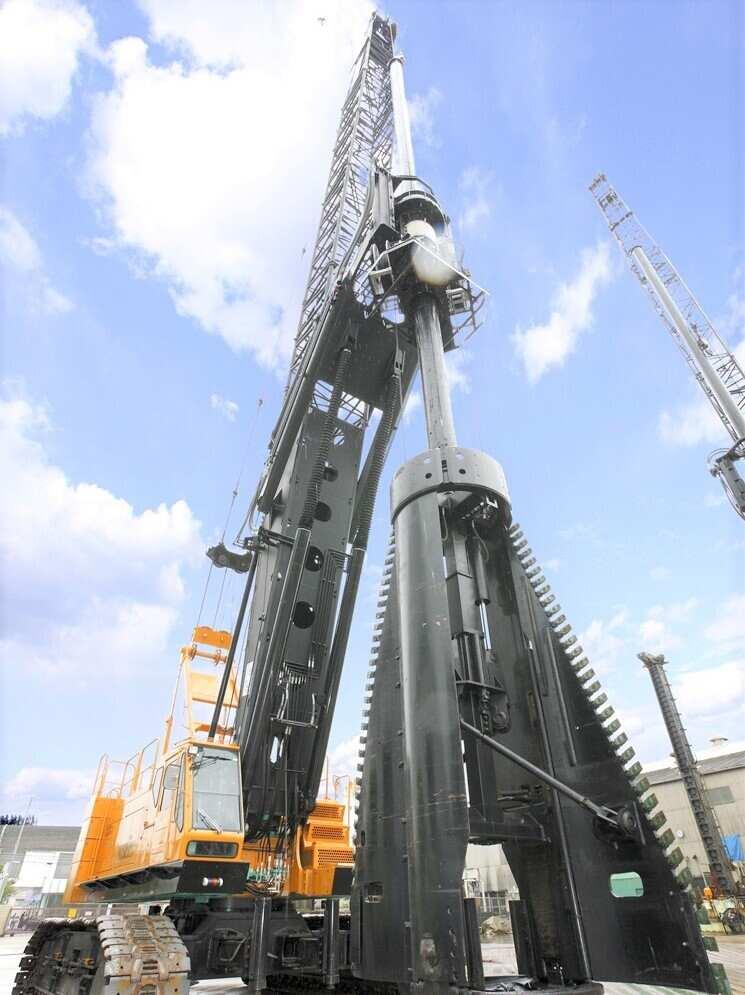 雄正工業株式会社の制服1