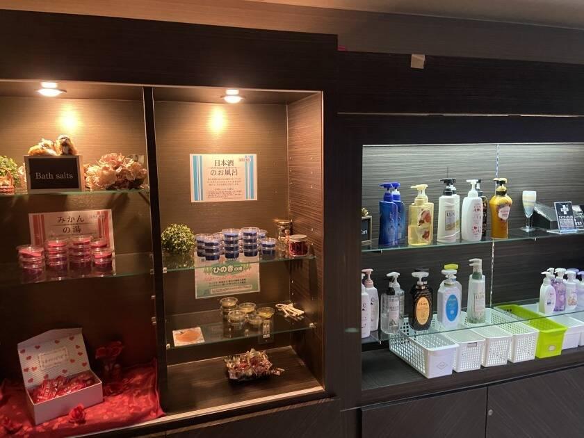 HOTEL BAMBOO GARDEN　新横浜の制服2