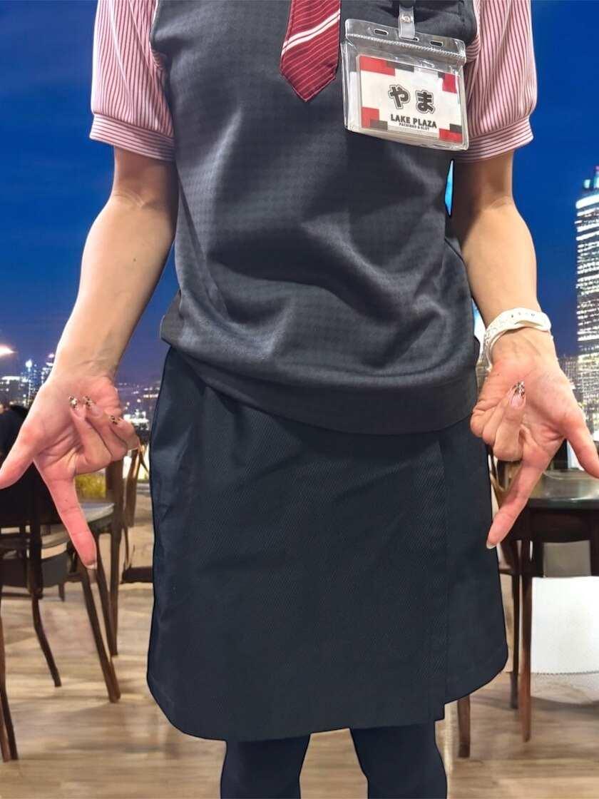 レークプラザの制服4
