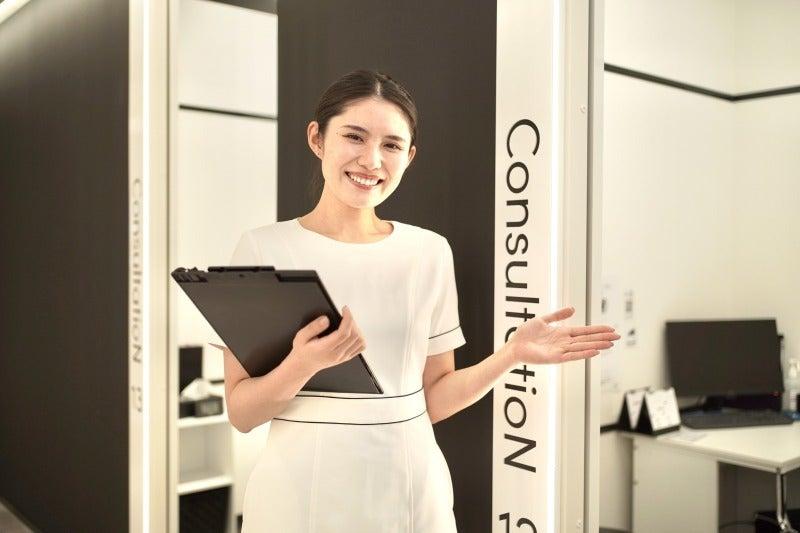 TCB 東京中央美容外科 松戸院の制服3