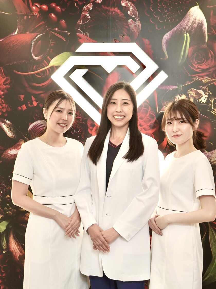 TCB 東京中央美容外科 草津院の制服2