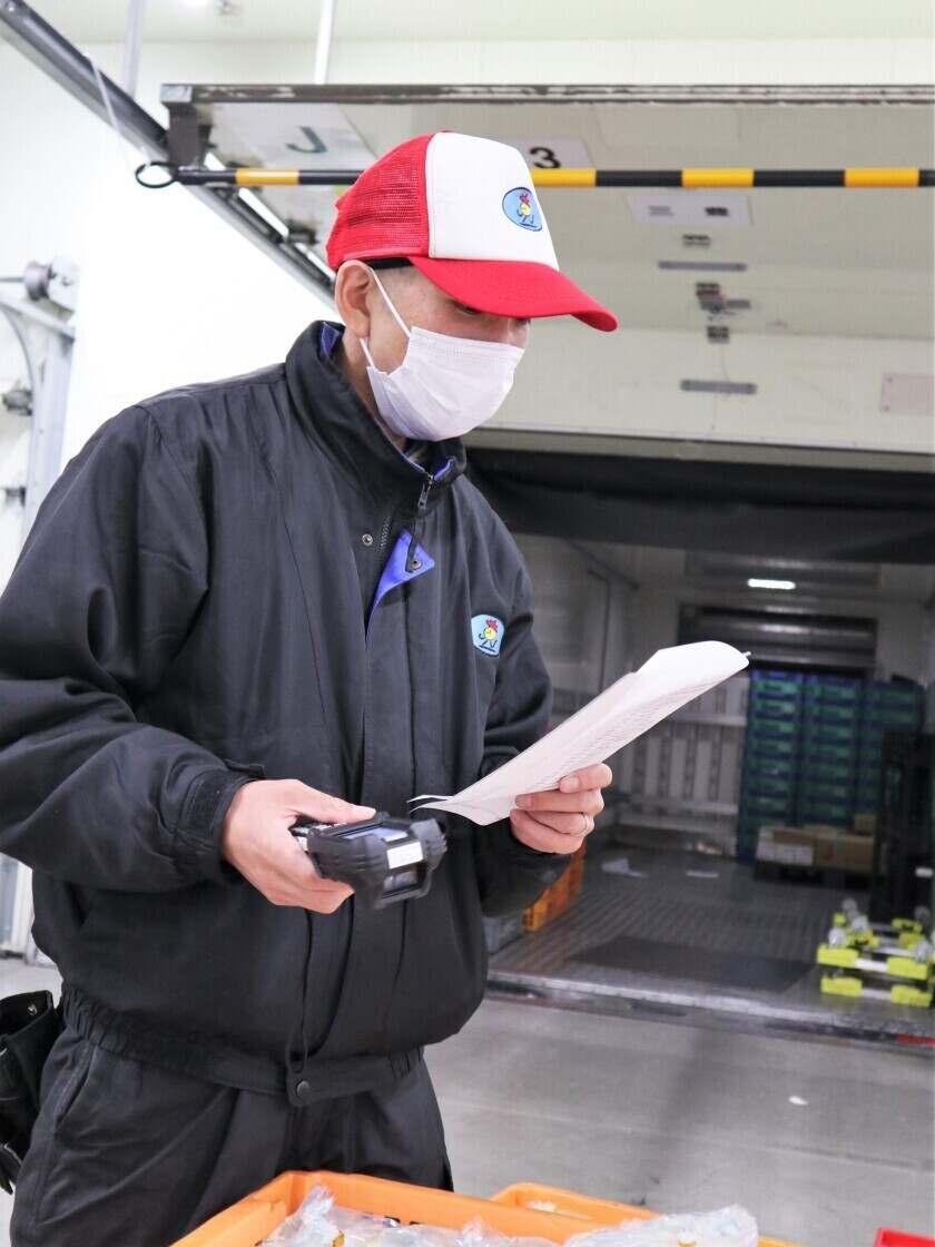 吉川運輸株式会社 鳥飼営業所の制服1