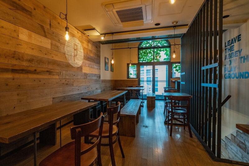 ブラッセルズビアプロジェクト新宿の仕事画像2