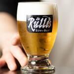 ブラッセルズ 六本木一丁目の制服1