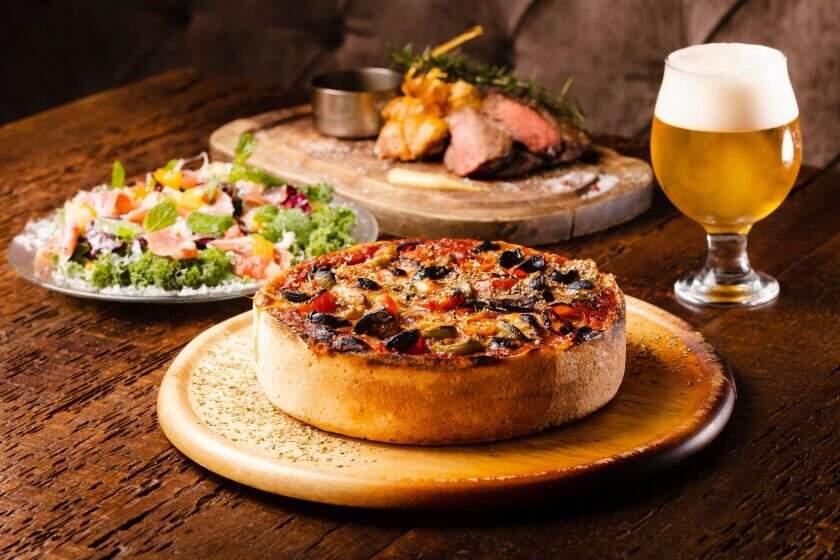 RIO BREWING & CO. BISTRO & GARDEN　東京ミッドタウン店の制服3