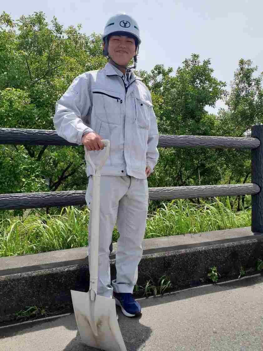 株式会社林間　春日部営業所の制服2