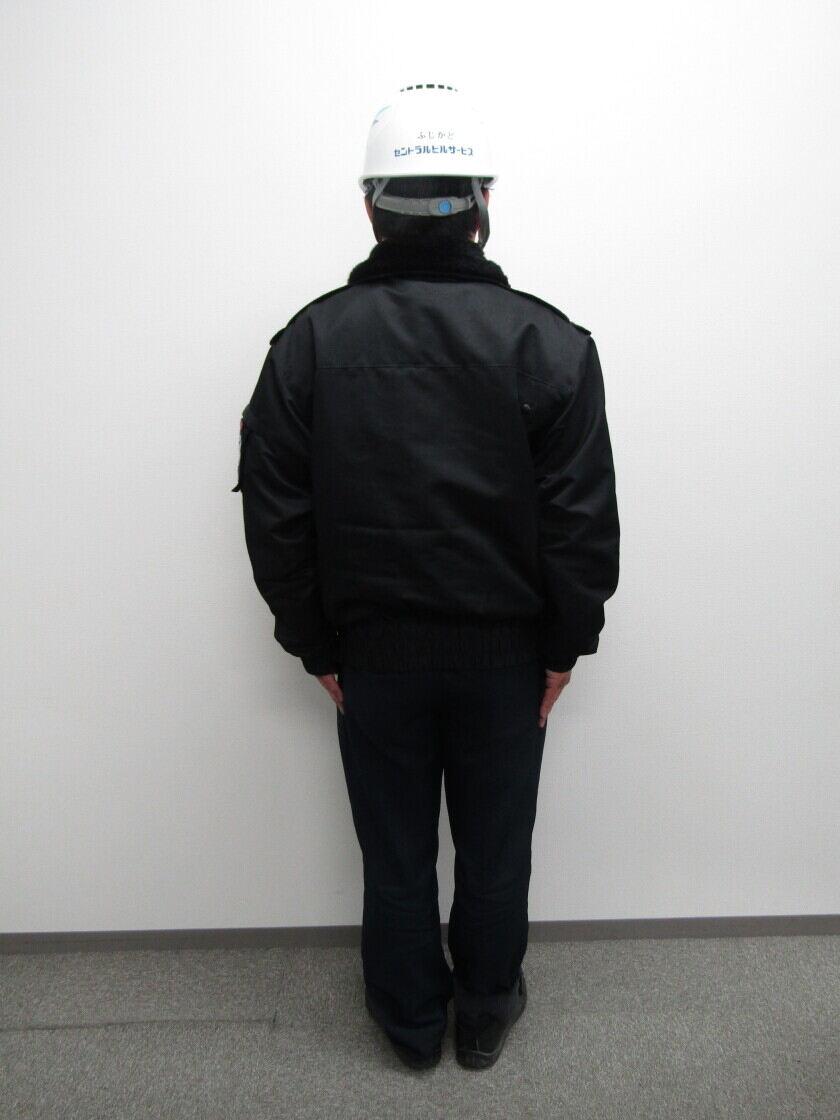 株式会社セントラルビルサービスの制服4