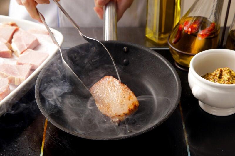 ANAクラウンプラザホテル新潟　 宴会調理の仕事画像2