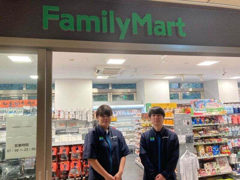 ファミリーマート愛宕グリーンヒルズ店の仕事画像2