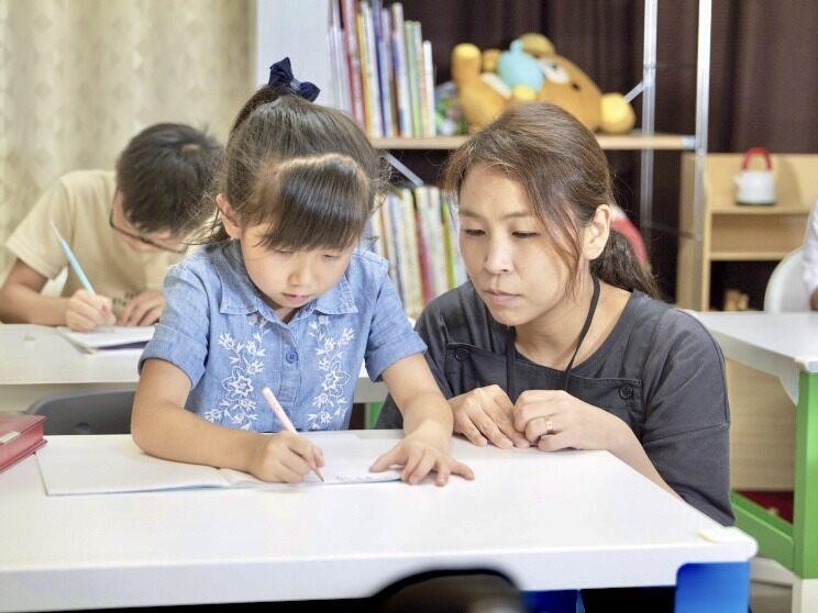 心の輝き合同会社（放課後等デイサービス/児童発達支援）の制服5