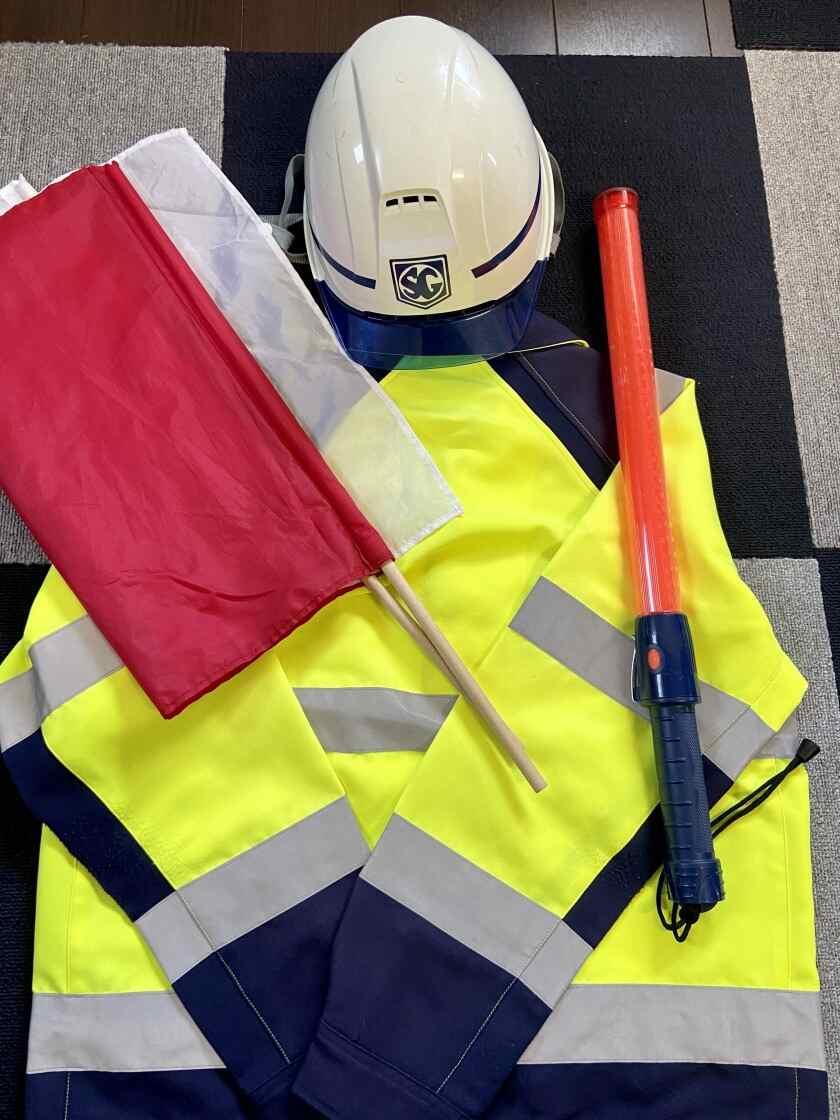 株式会社サンライズガードの制服2