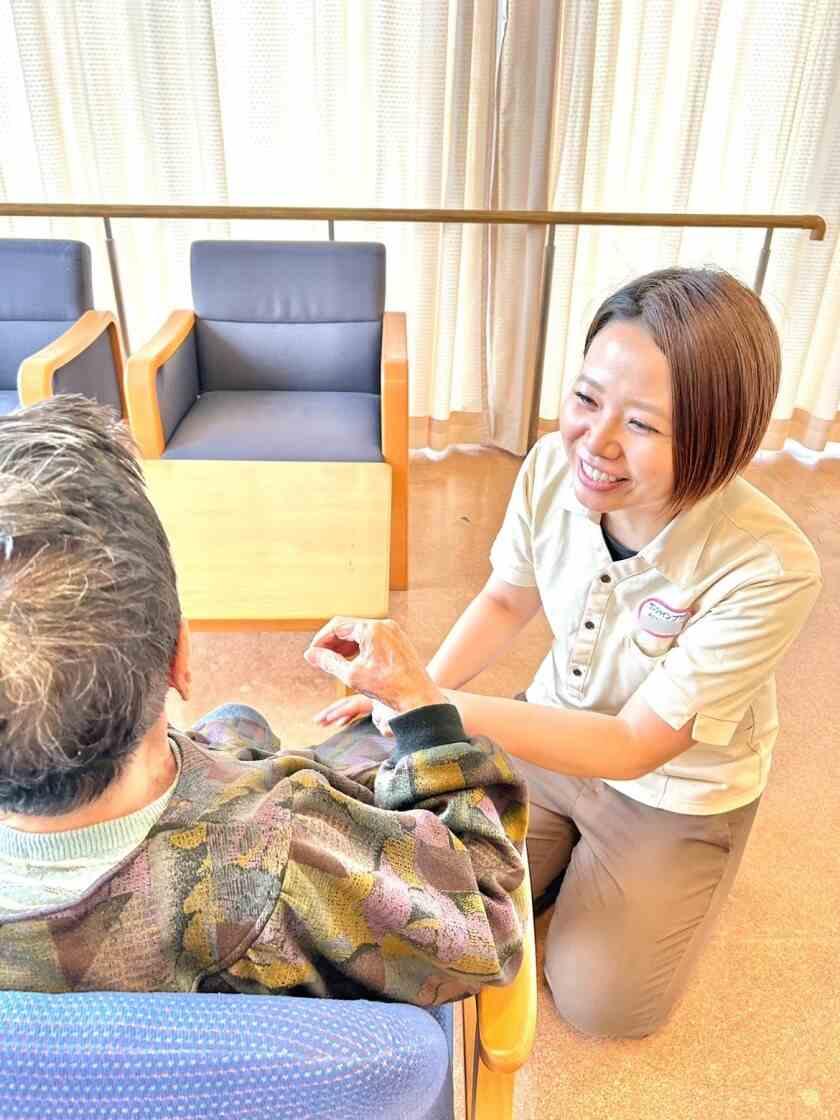 特別養護老人ホーム サンシャインプラザ【応募後SMSですぐ面接予約可♪】の制服3