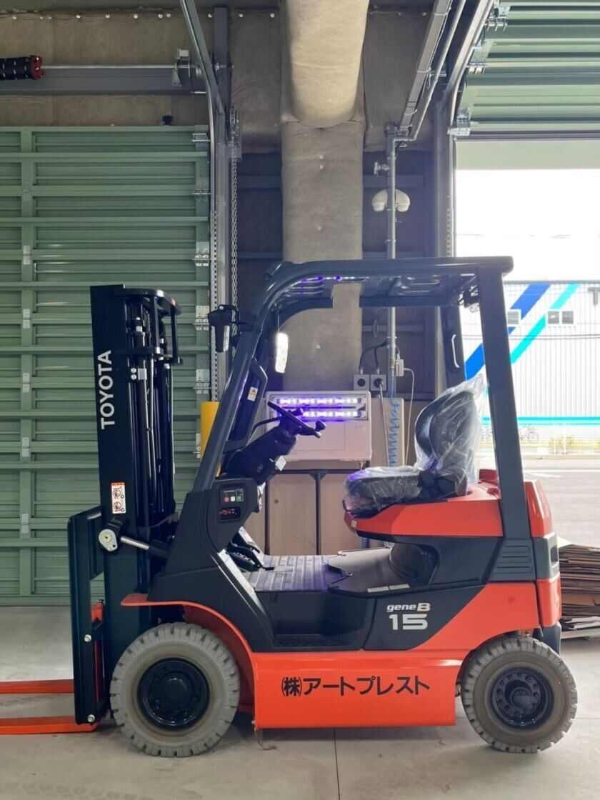 株式会社アートプレスト 八潮工場の制服1