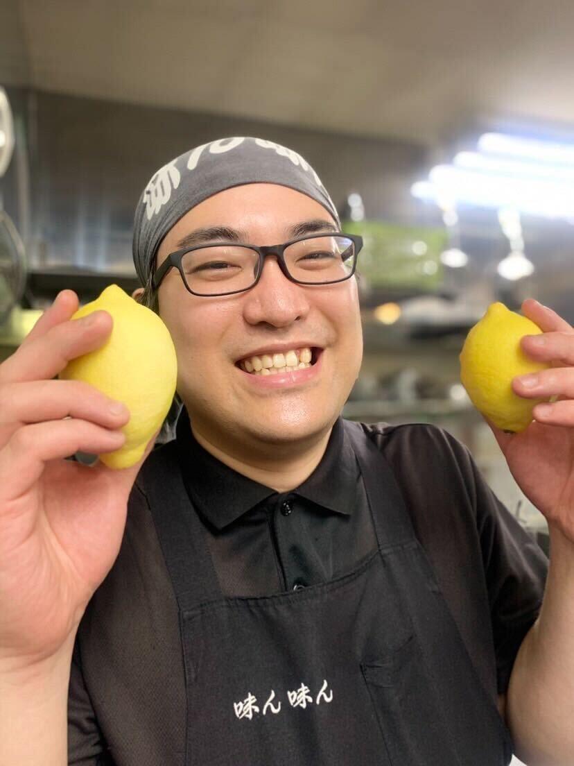 味ん味ん　愛甲石田店の制服5