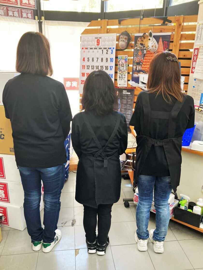 寅壱ビックタイガ　大分店の制服3