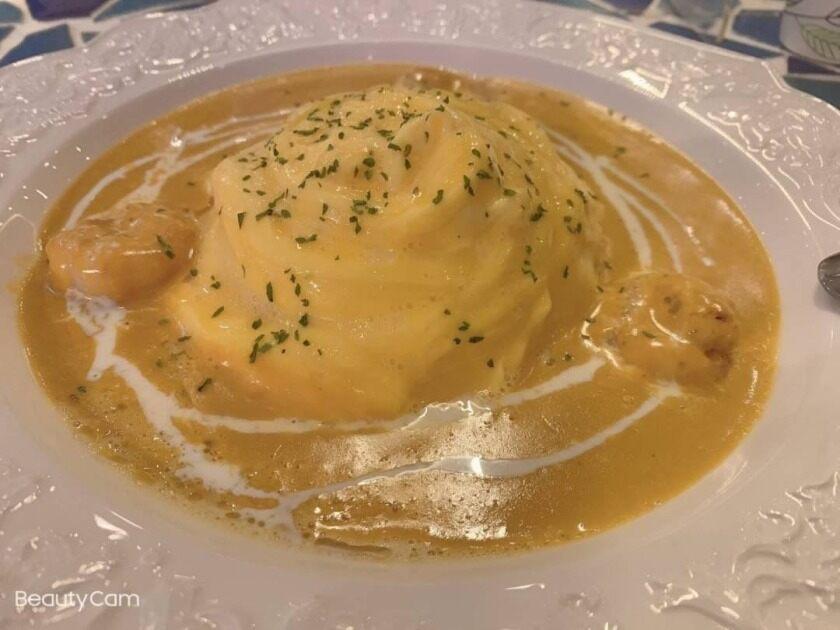 CC CAFE Annexの制服7