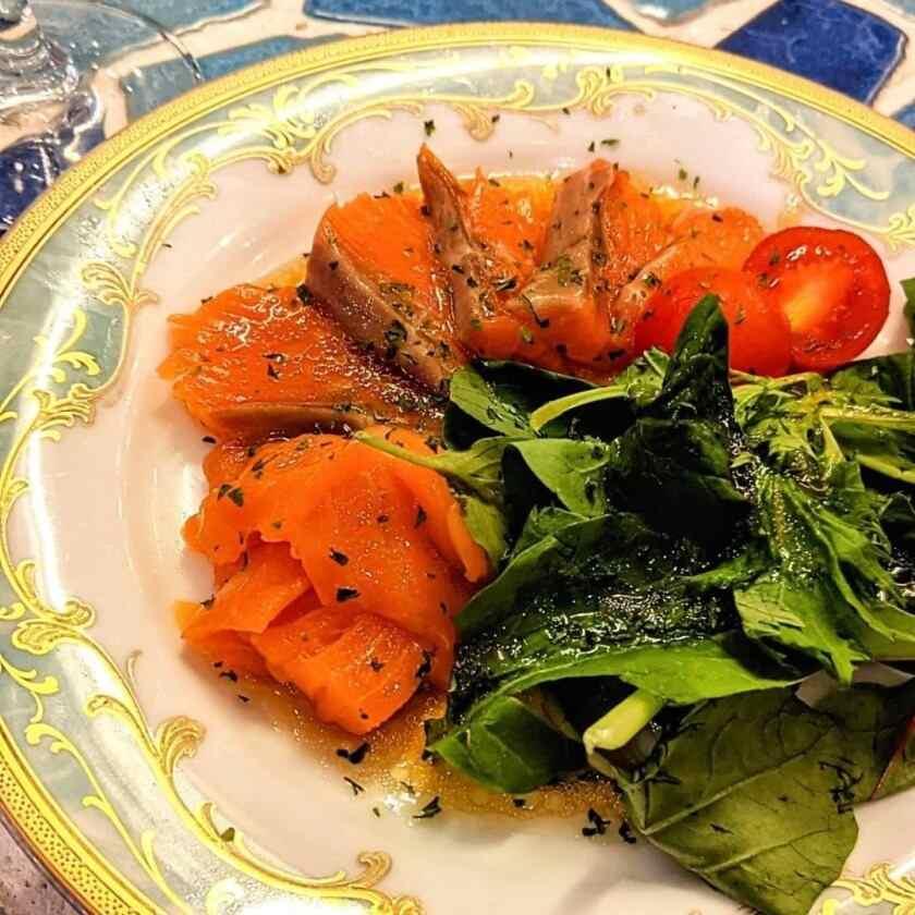 CC CAFE Annexの制服6